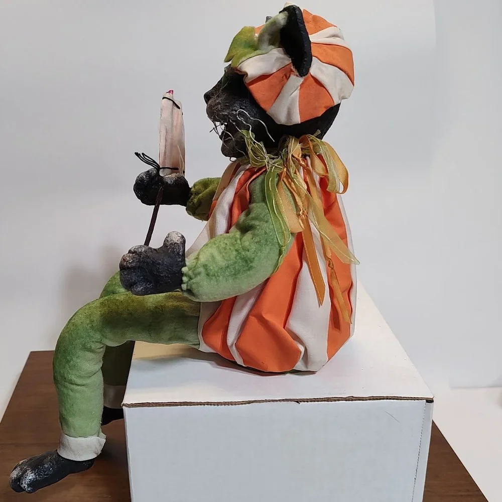 Vergie Lightfoot - Pumpkin Cat - Bethany Lowe Designs